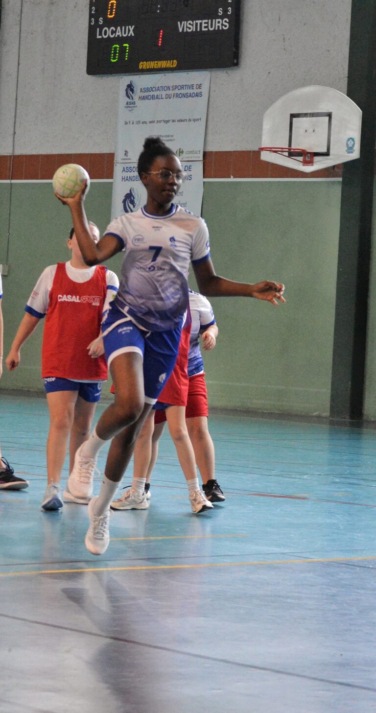 U13 F 4_ Blaye 04 10 25